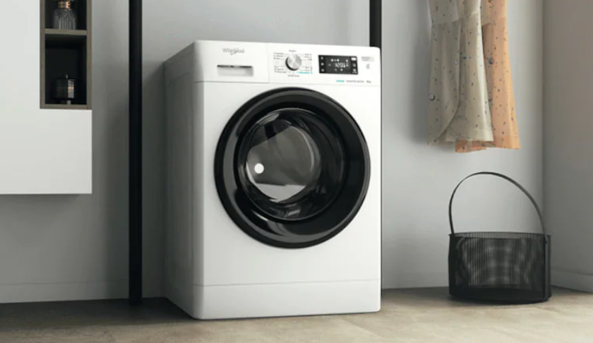  4 moving modes: Auto, Edge, Spot, Manual